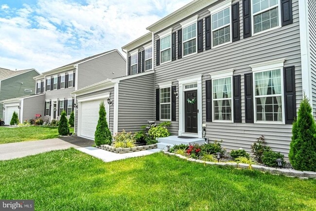 Building Photo - 106 Alliance Ct