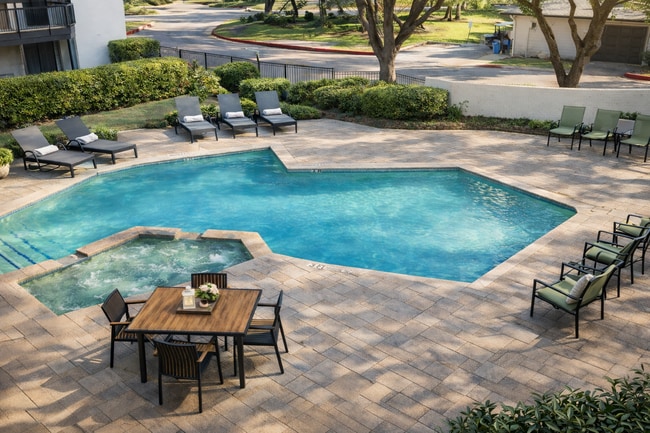 Photo - Bellevue at Spring Creek