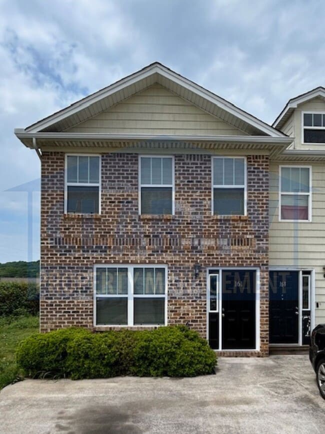 163 Lone Tree Dr NE Unit 161