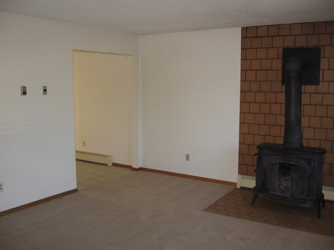 Photo - 489 22 1/4 Rd