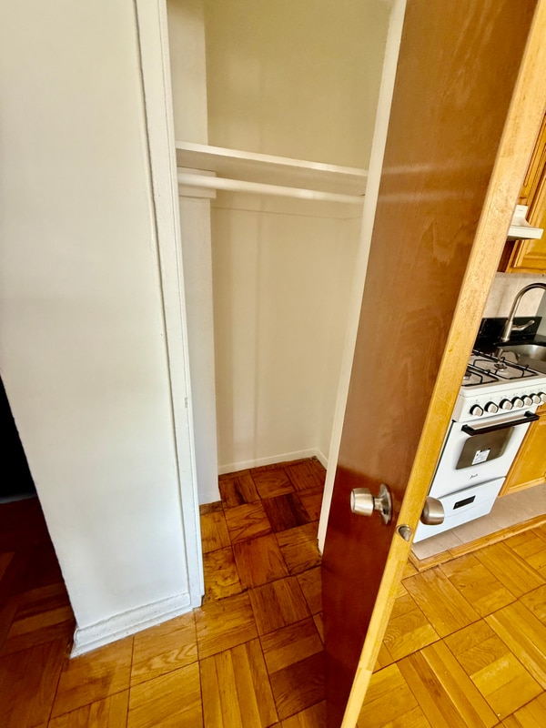 Photo - 122 Bruce Ave