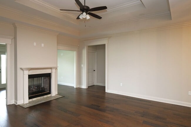 Photo - 4704 Crescent Ct