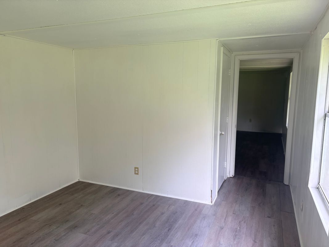 Photo - 2152 Glen Gardner Dr