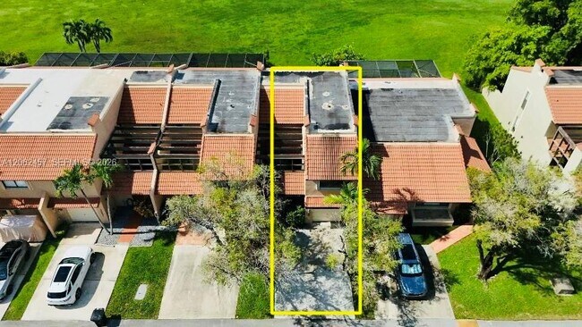 Photo - 3957 Adra Ave