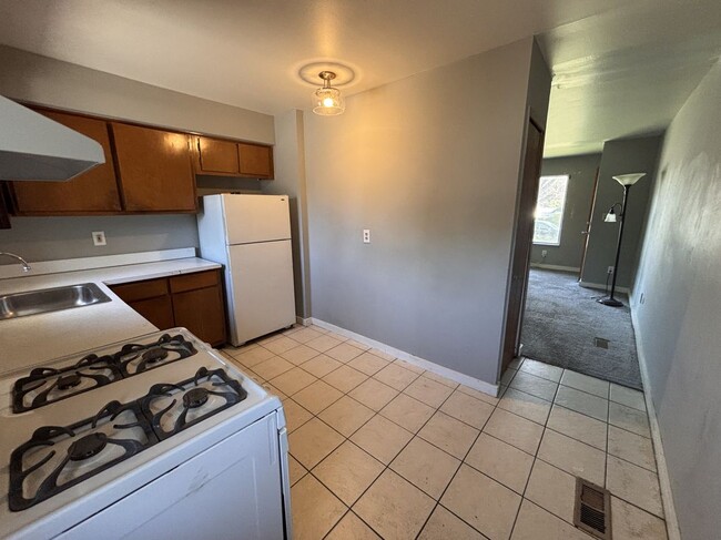 Photo - 4066 Agnes Ave