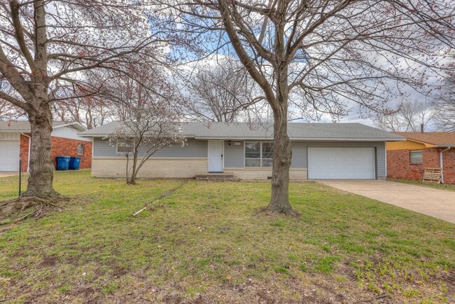 Photo - 2716 S Vermont Ave.