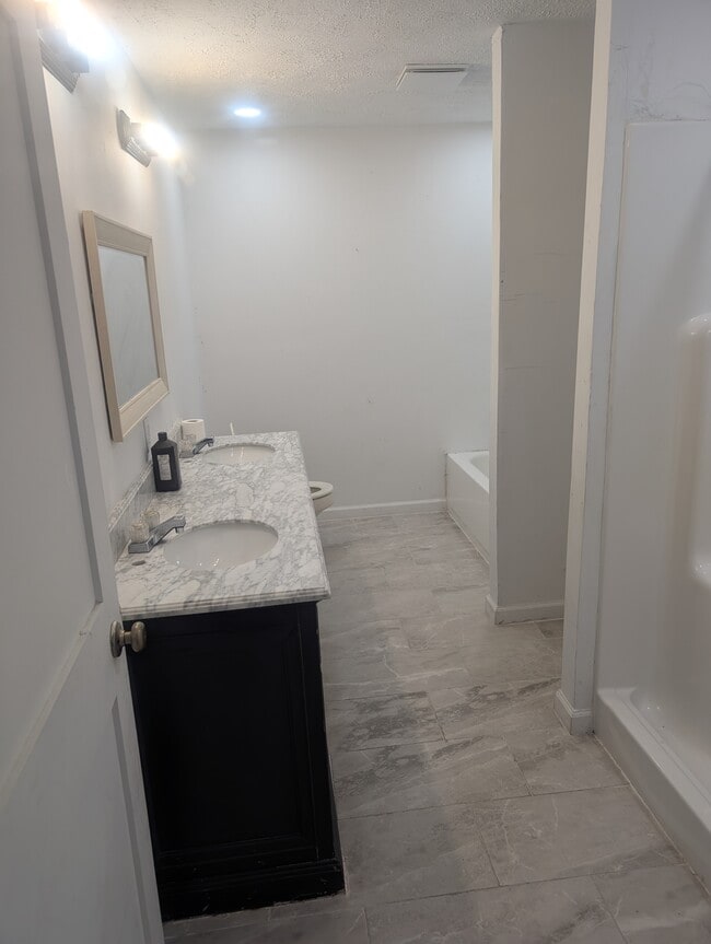 Photo - 1680 E Whisnand Rd Unit #7