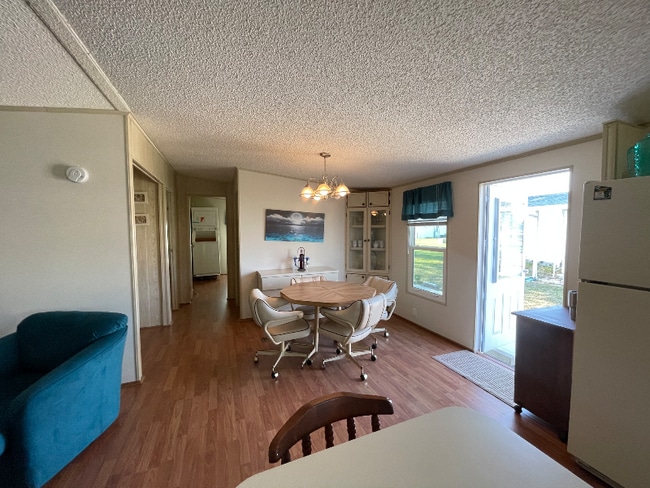 Photo - 6251 Falcon Dr