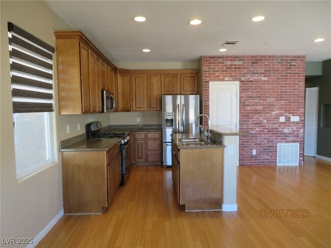 Photo - 9342 Autumn View Ave