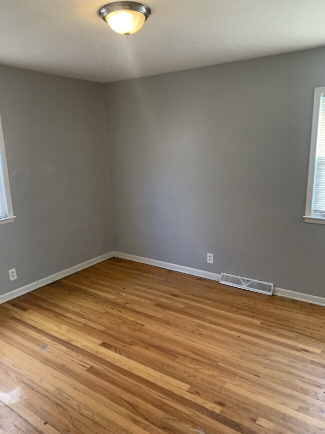 Photo - 4109 N 56th St