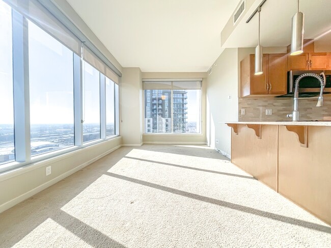 Photo - 1320-1321 St SE Unit 2507