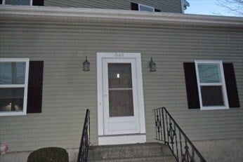 848 Waverly St Unidad 4