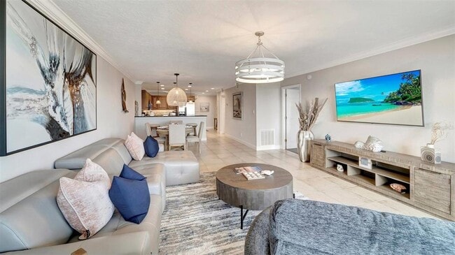 Photo - 1125 W Peppertree Dr Unit 705