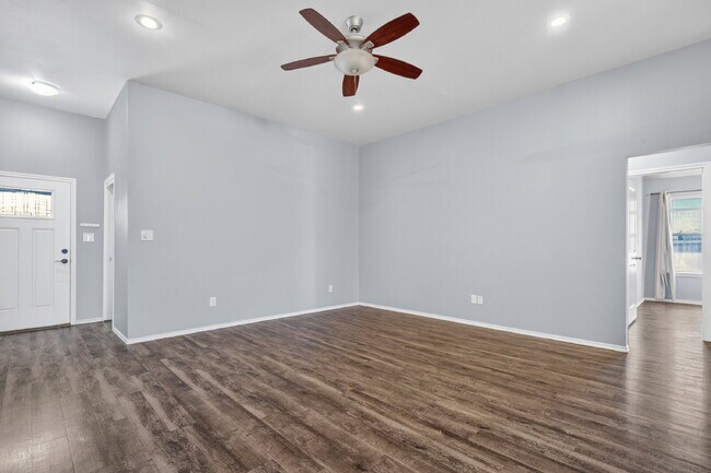 Photo - 623 N Elkhart Ave Unit A