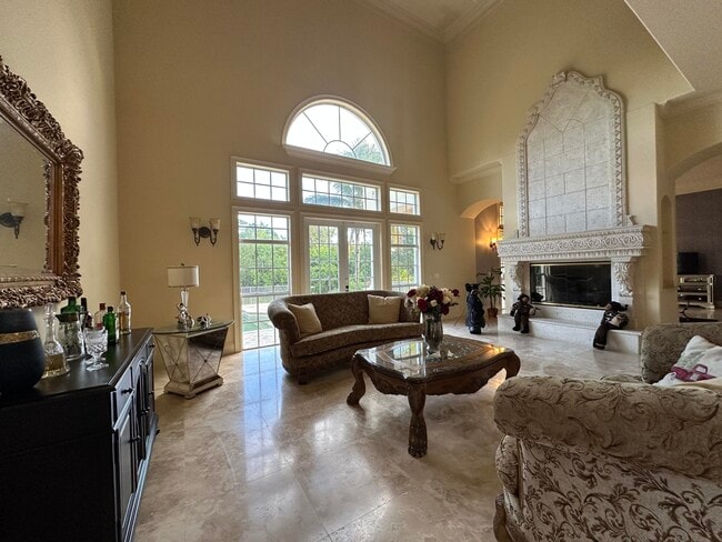 Photo - 476 SW Squire Johns Ln