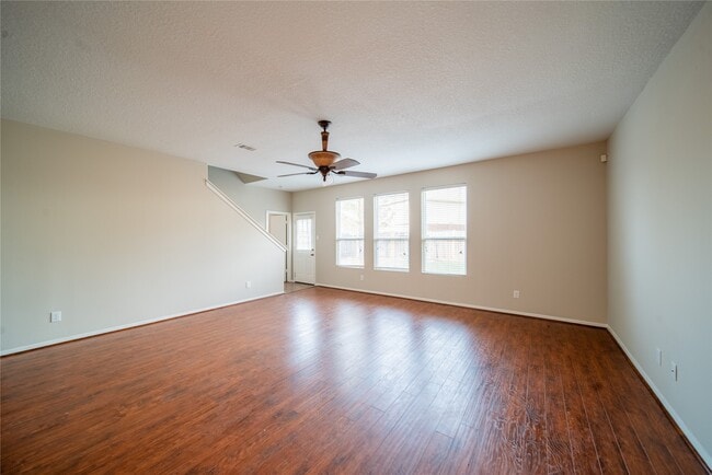 Photo - 19606 Cypriate Trail