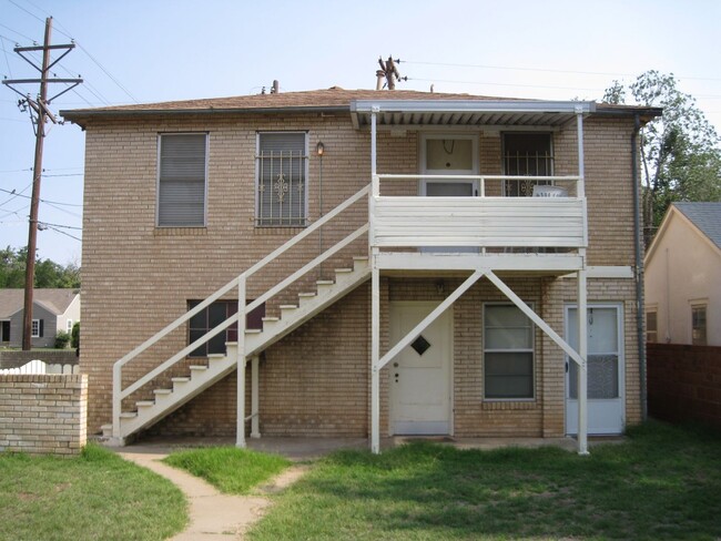 Photo - 2324 28th St Apartment Unit Rear B