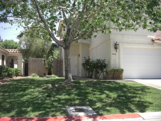 Photo - 9402 Santa Fe Rose Street