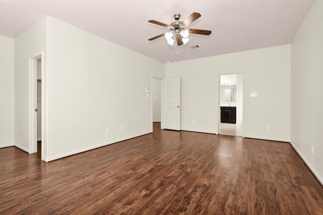 Photo - 602 Blue Oasis Ct