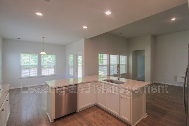 Photo - 150 Daniels Creek Cir
