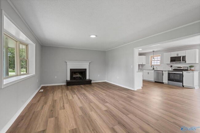 Photo - 117 Bates St