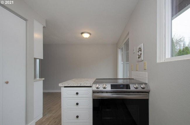 Photo - 6112 NE Hazel Dell Ave