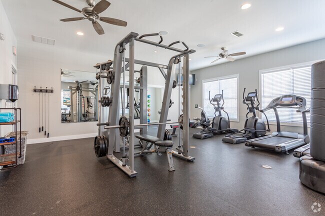 Fitness Center - Stephens Pointe