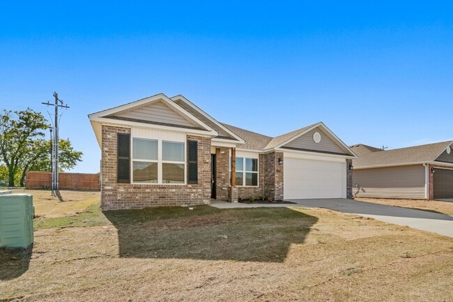Photo - 801 Belhaven Rd