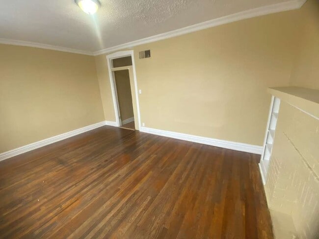 Photo - 5952 W Roosevelt Rd