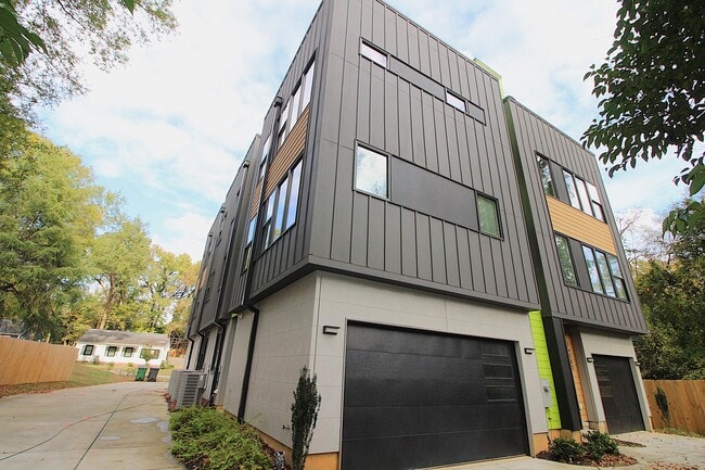 Photo - 1408 Anderson St