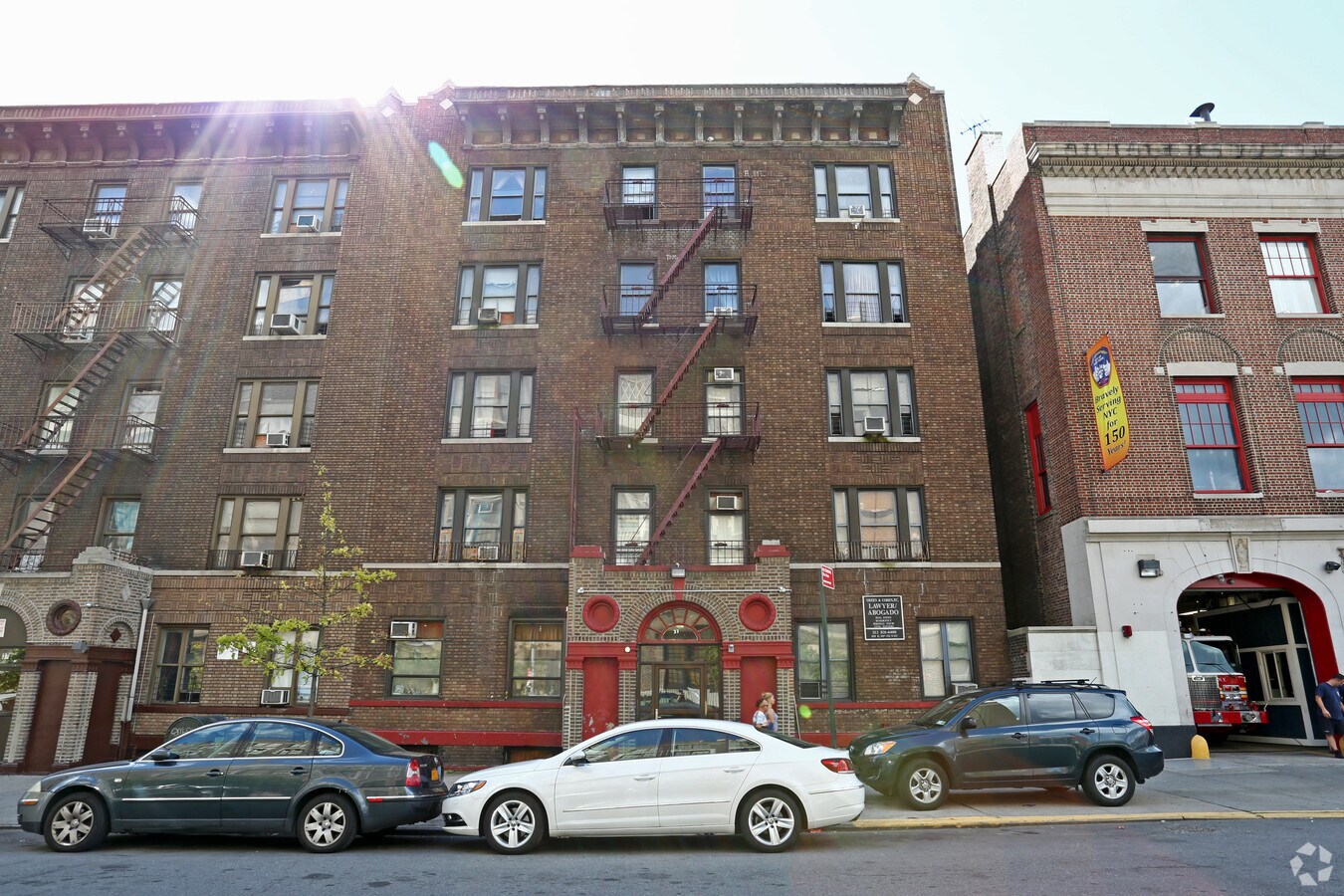 Photo - 33-35 Vermilyea Ave