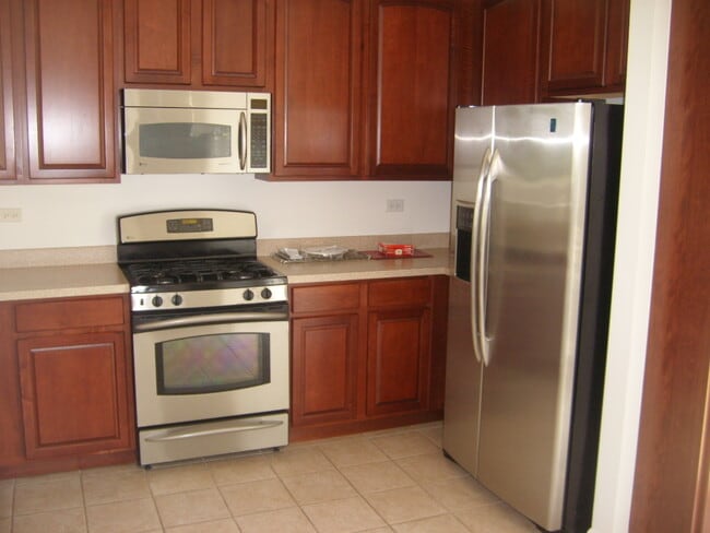 Photo - 534 Cary Woods Cir