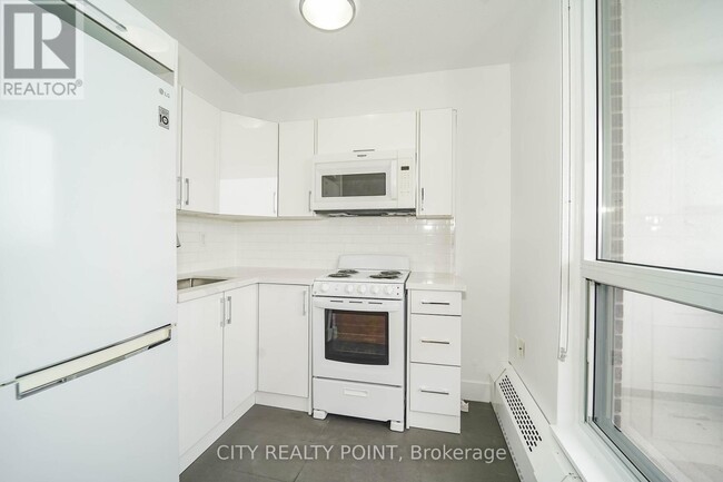 Photo - 666 Spadina Ave. Unité 2512