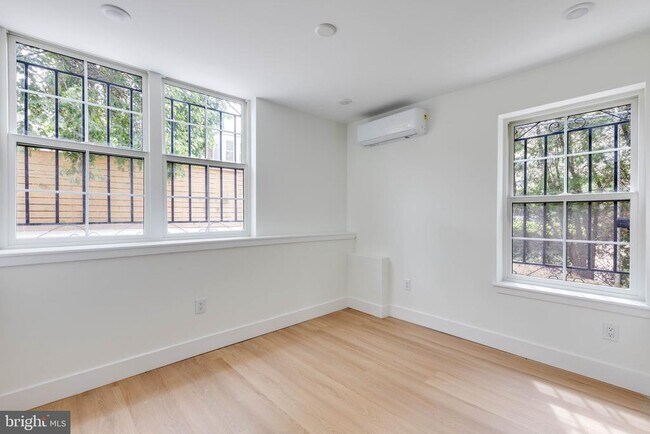 Photo - 3517 N 16th St Unit B