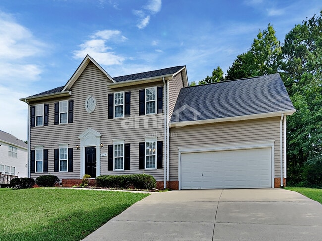 Photo - 135 Cabot Dr House