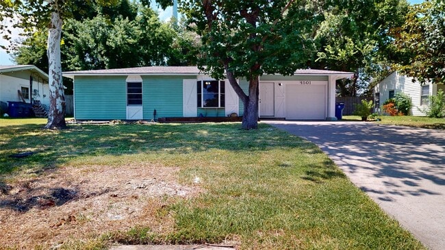 Building Photo - 1501 13th St N