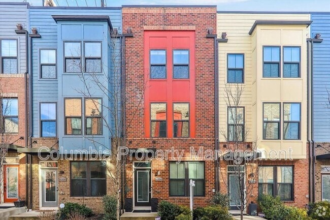 Building Photo - 6206 Enquirer St Rental