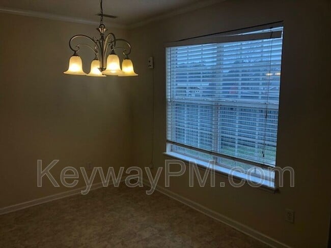 Photo - 543 Jackson St