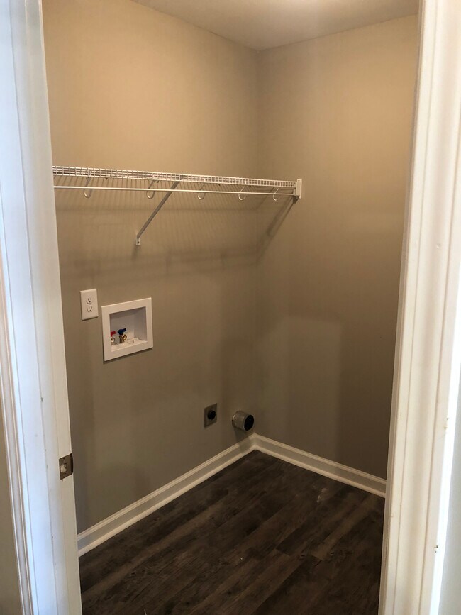 Club Villa Cottages Apartments For Rent in Kathleen, GA