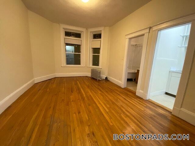 Photo - 1334 Commonwealth Ave Unidad 1