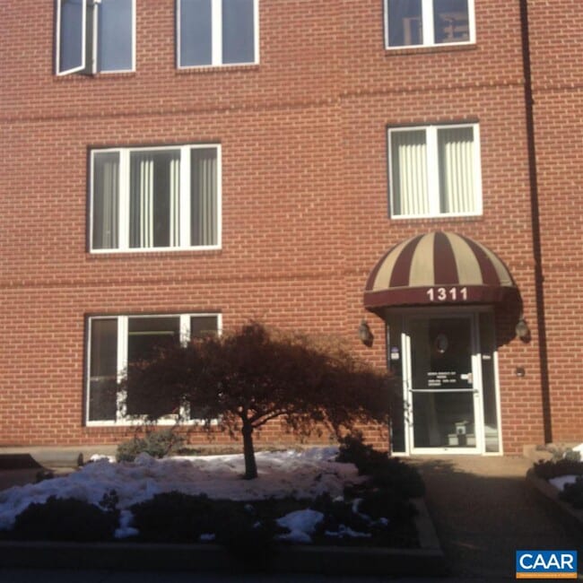 Building Photo - 1311 Wertland St Unit 3 Rental