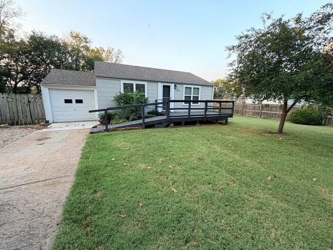 Photo - 3137 Bermuda Ln