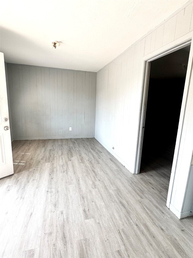 Photo - 6601 Avenue T