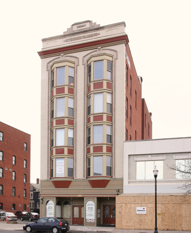 Building Photo - 160 Main St Unit 2B Rental