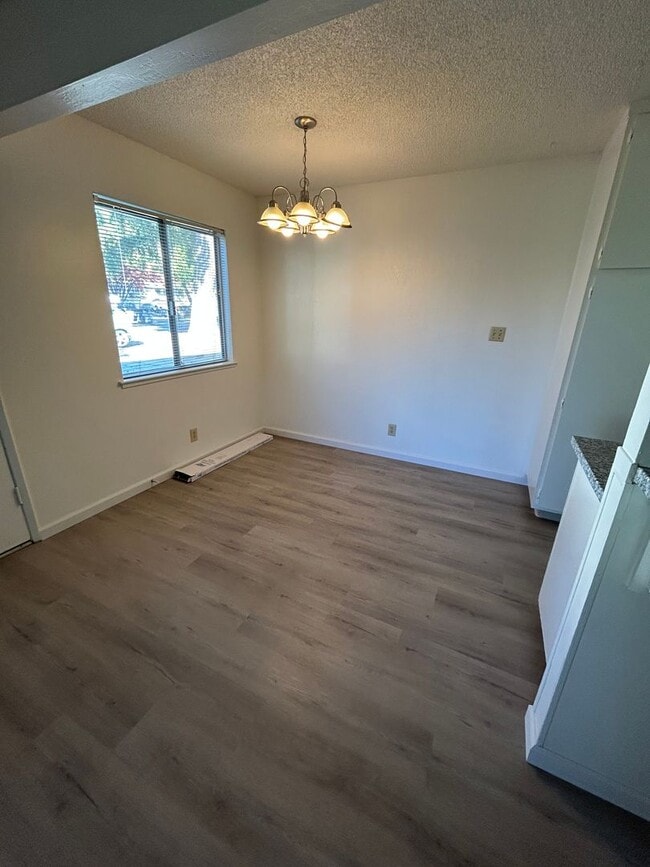 Photo - Davis Townhouse.