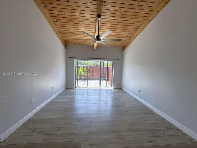 Photo - 13640 SW 102nd Ln