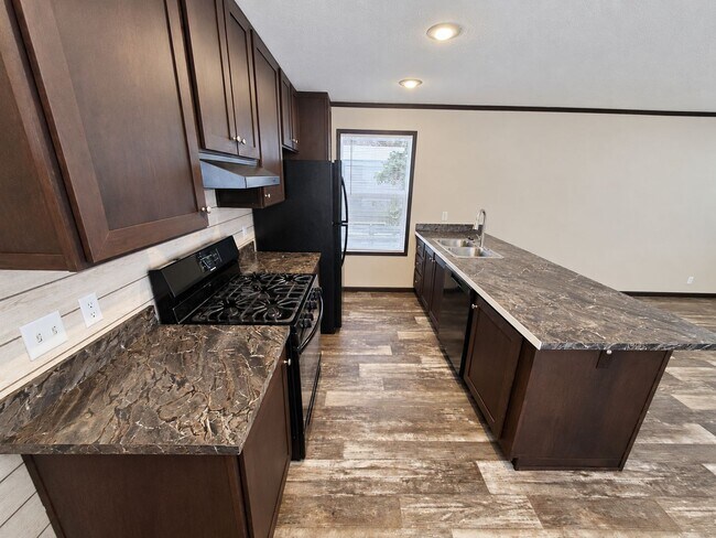 41 Bluebird Hill Dr