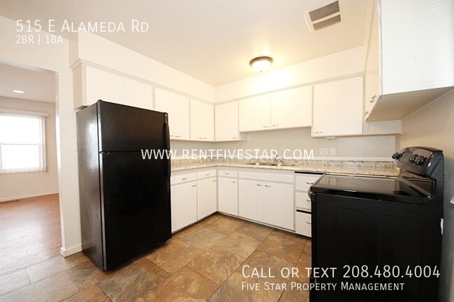 Photo - 515 E Alameda Rd