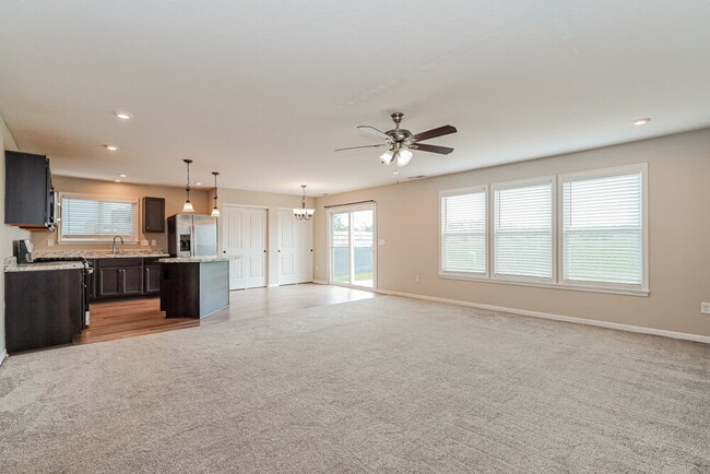 Photo - 4996 Crestbrook Dr