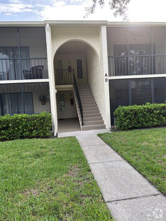 Building Photo - 1400 Pine Glen Ln Unit D2 Rental